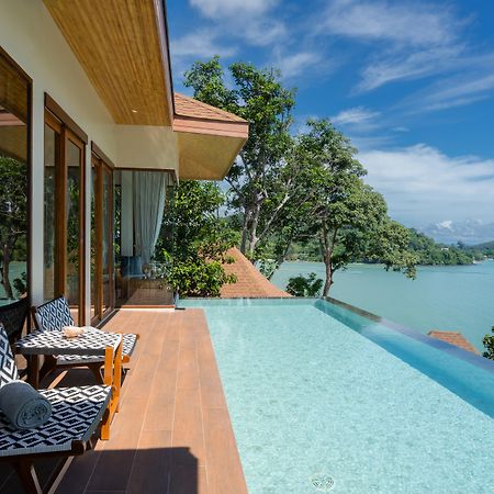 Sinae Phuket Hotel Bagian luar foto