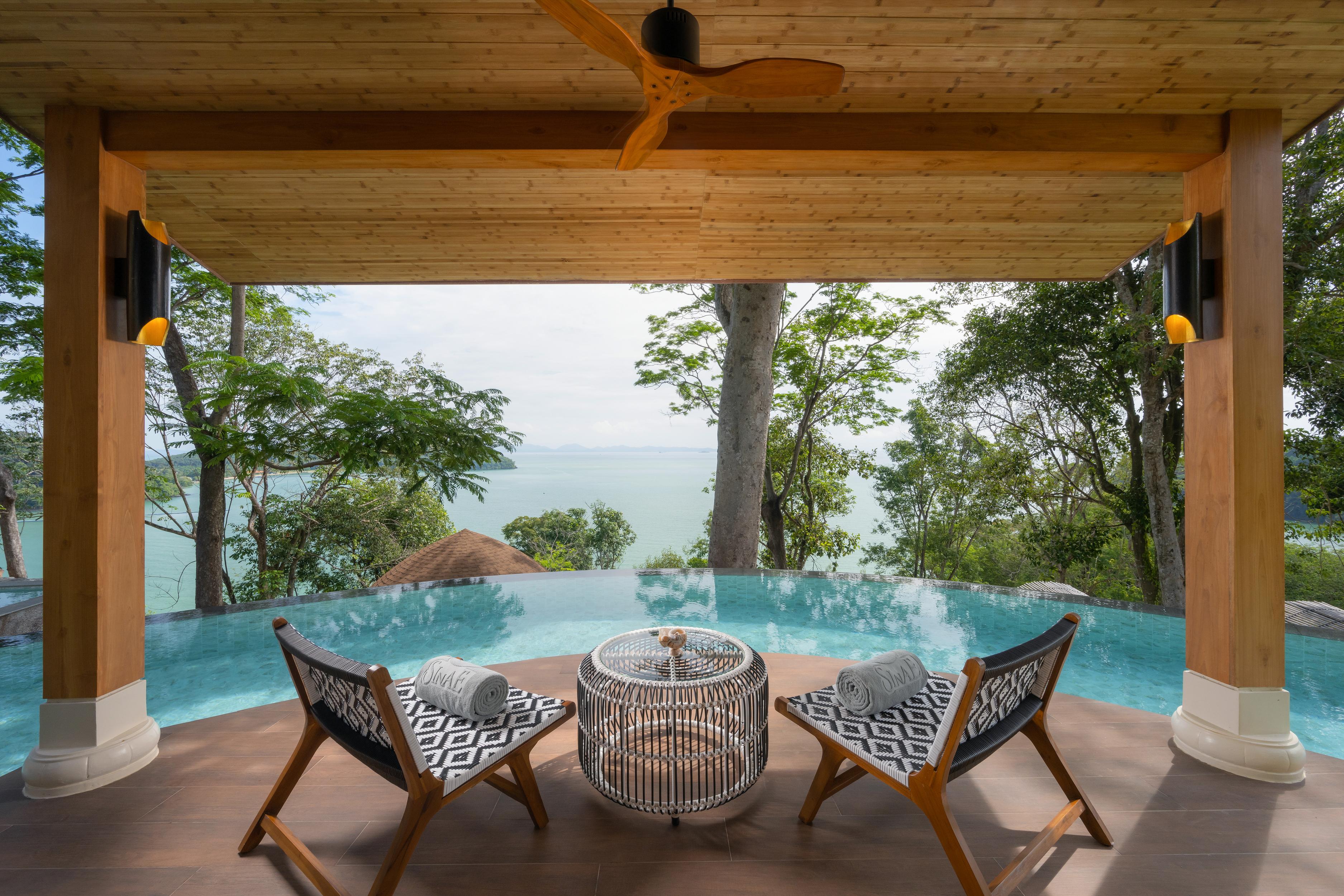 Sinae Phuket Hotel Bagian luar foto
