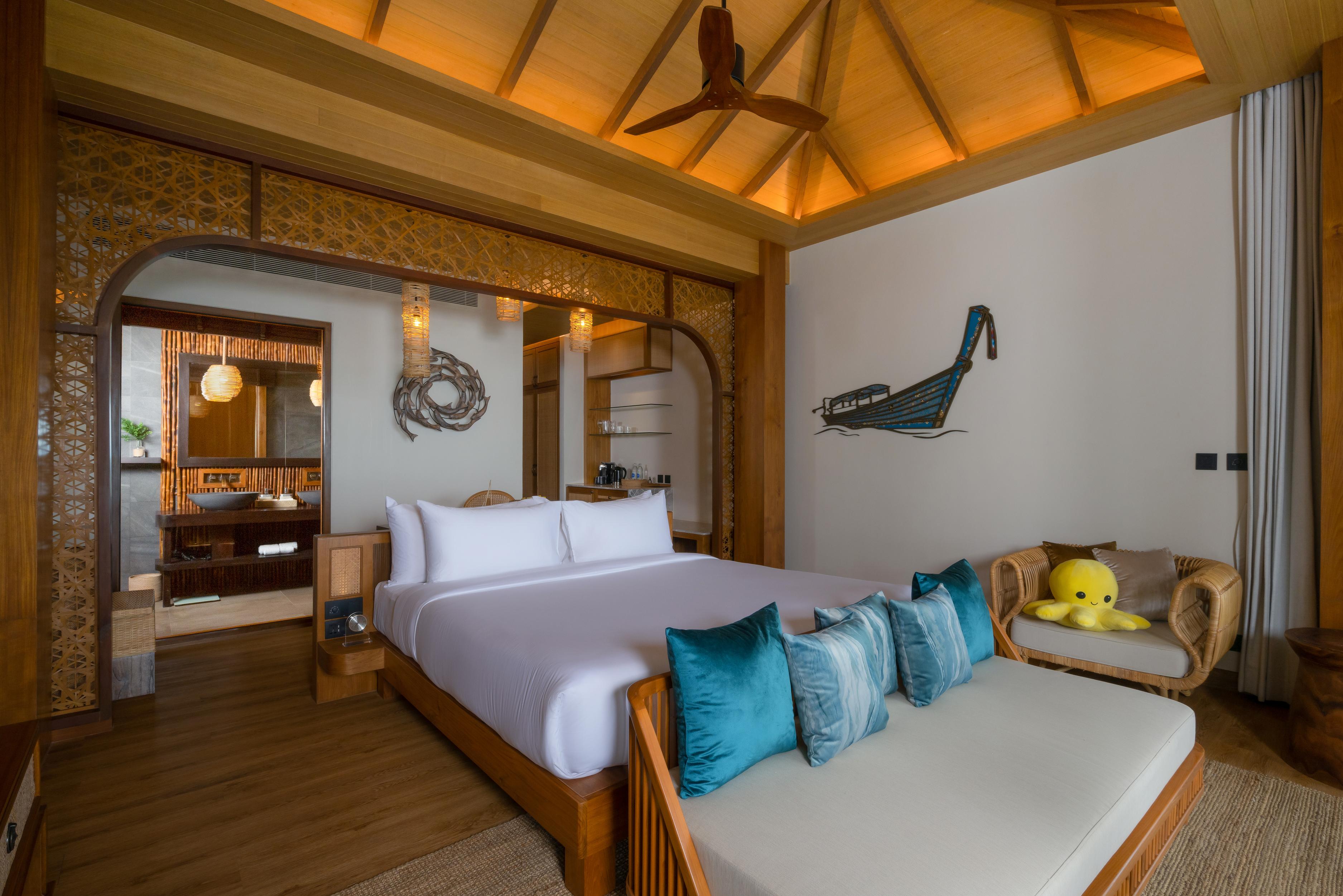 Sinae Phuket Hotel Bagian luar foto