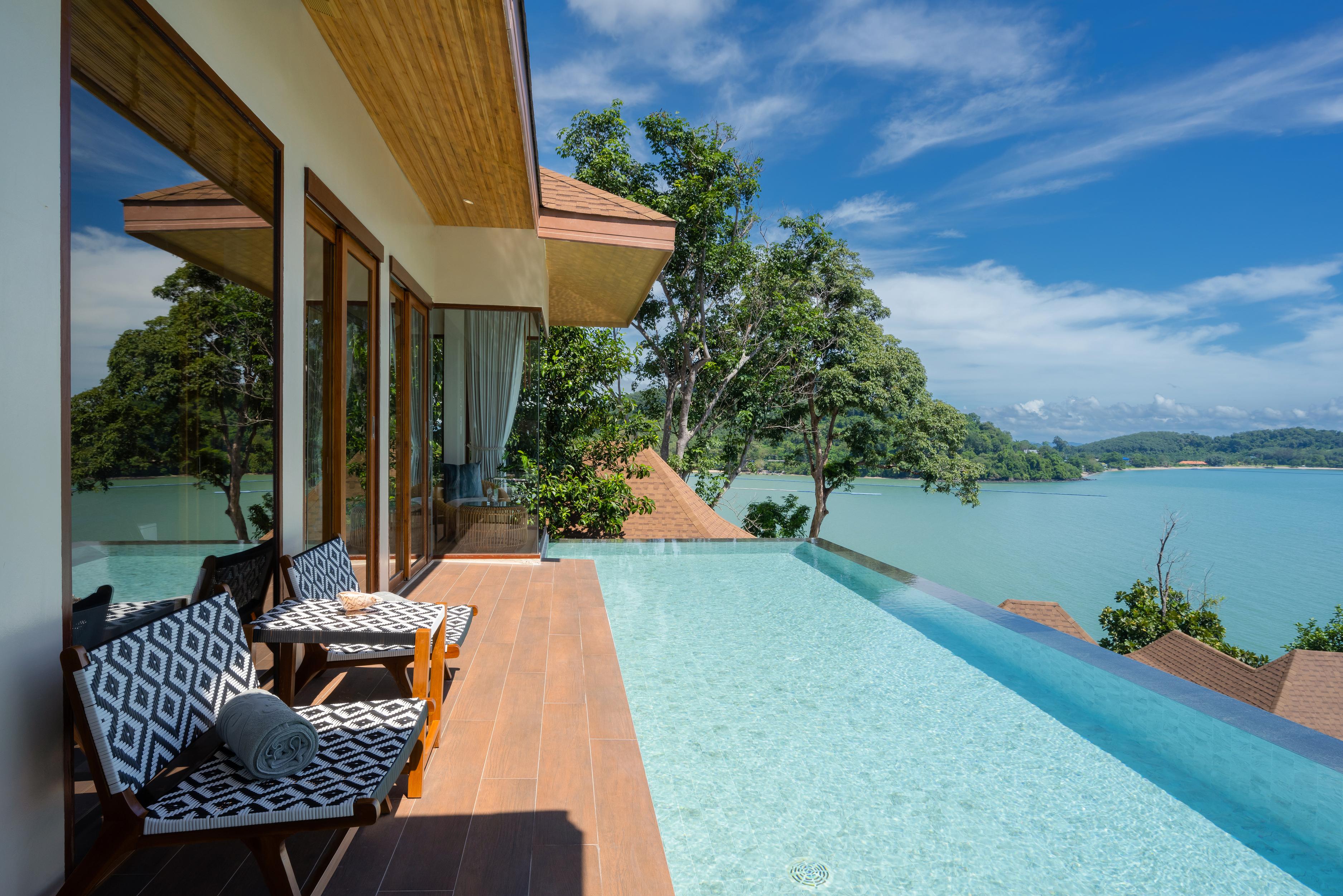 Sinae Phuket Hotel Bagian luar foto