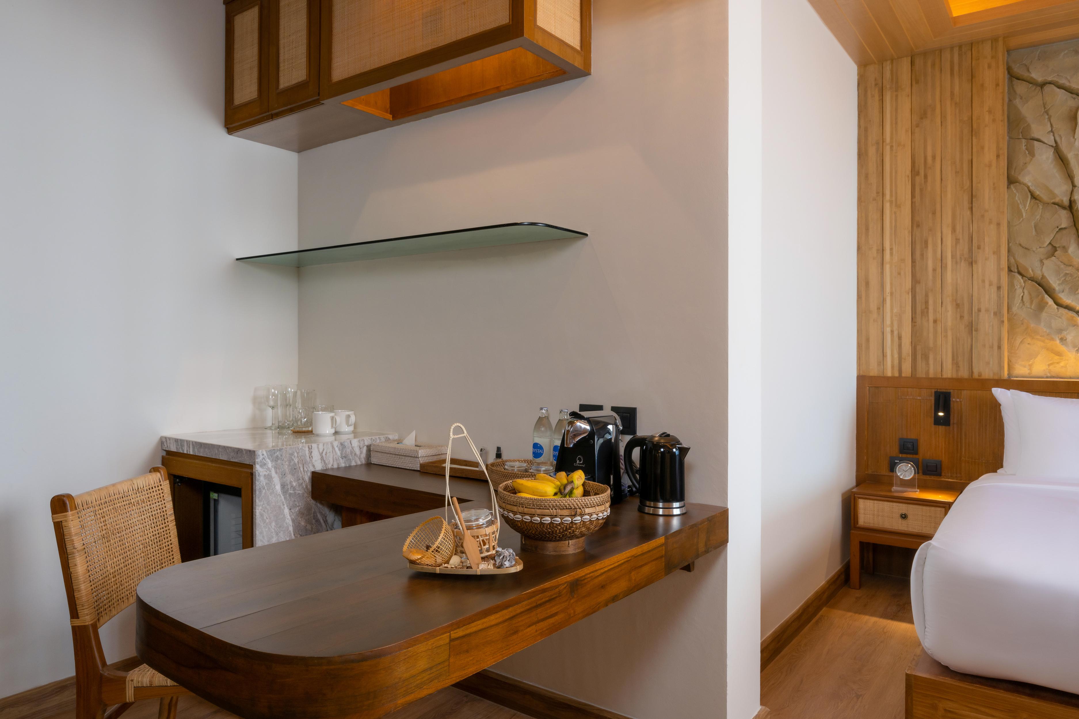 Sinae Phuket Hotel Bagian luar foto
