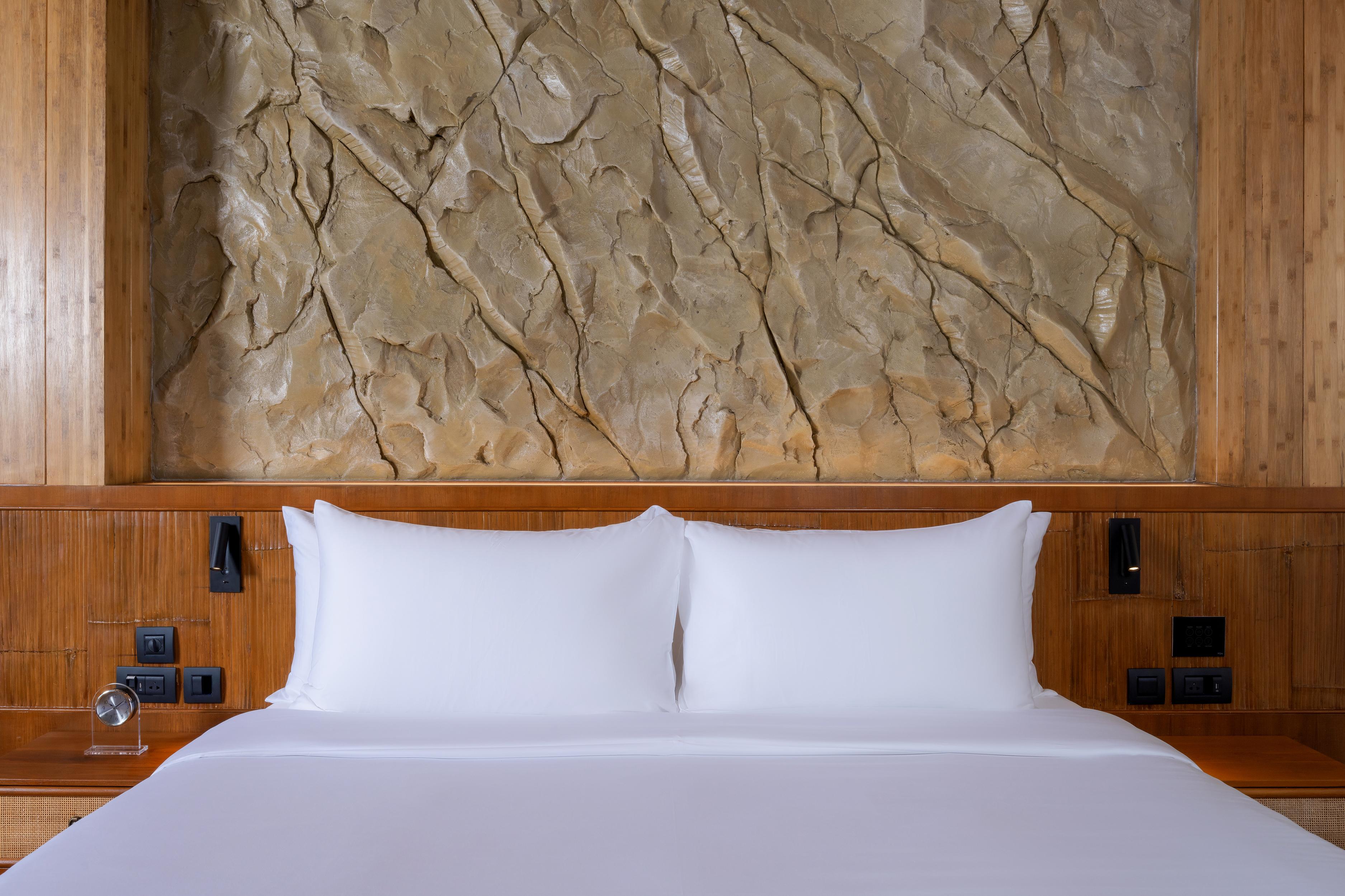 Sinae Phuket Hotel Bagian luar foto