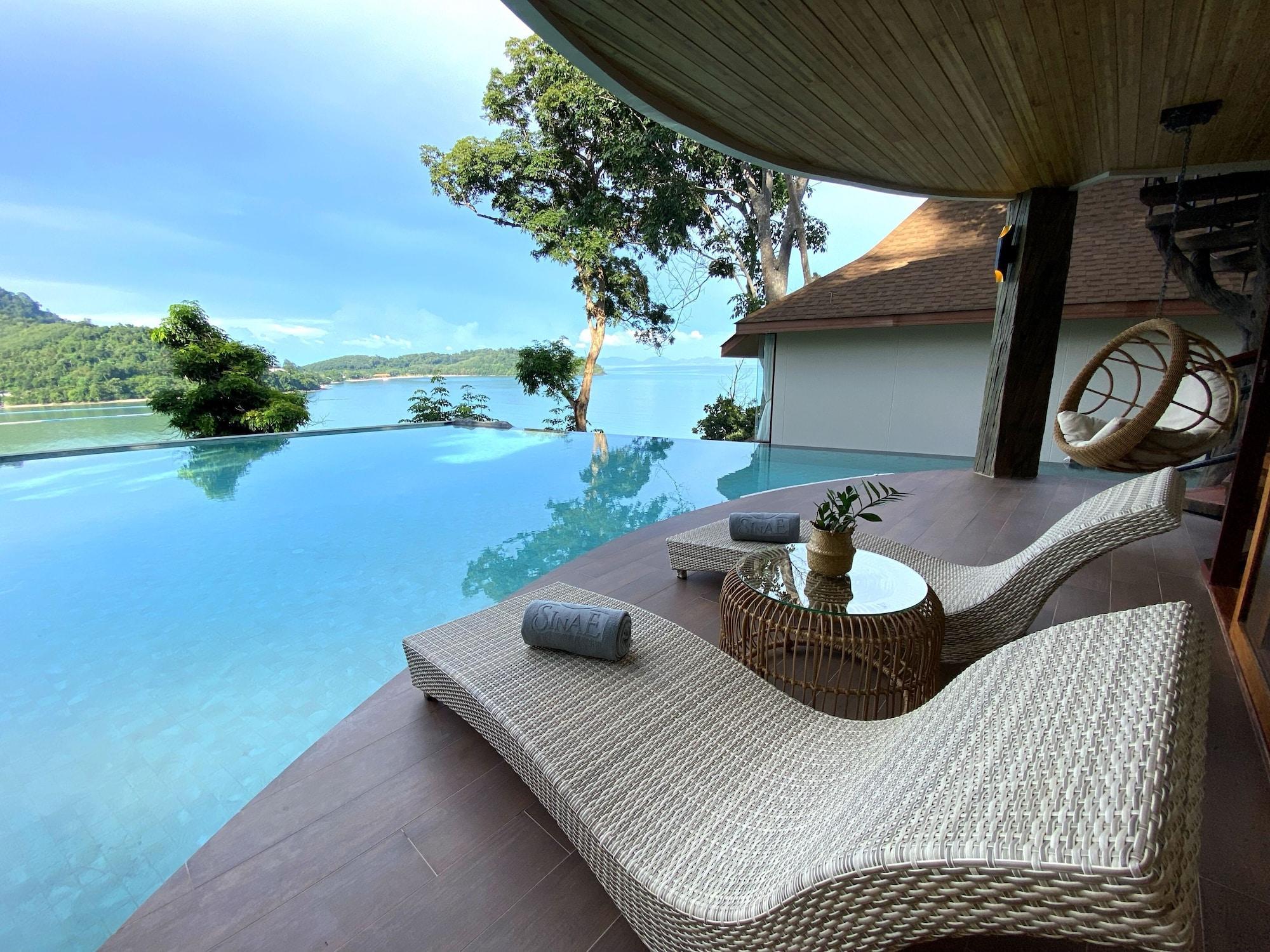 Sinae Phuket Hotel Bagian luar foto